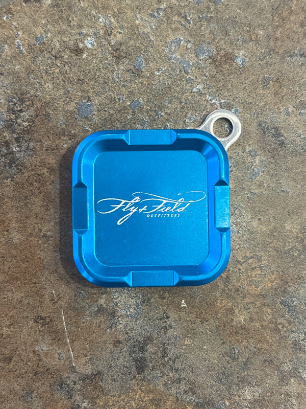 Cling- Mag Grab Mini- Fly and Field Logo