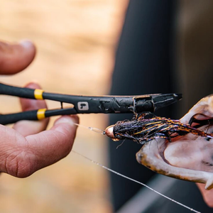 Loon Rogue Hook Removal Forceps
