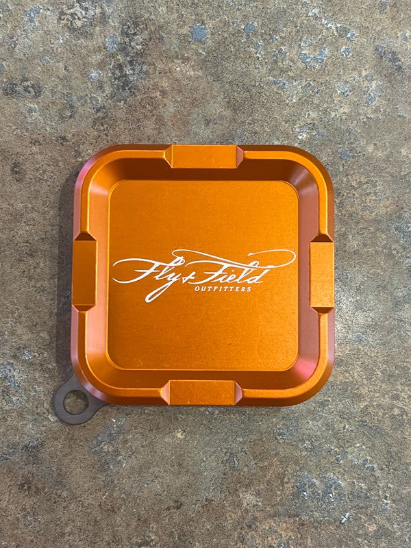 Cling- Mag Grab Plus Fly and Field Logo