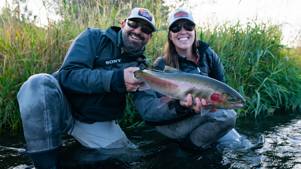 steelheadguidedtourdeschutesriverclientanglerwoman