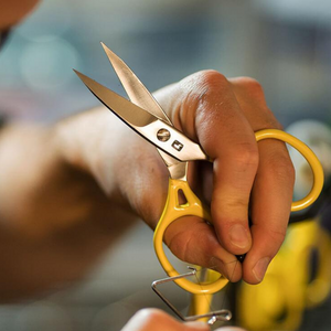 Loon Ergo Prime Scissors 5" - Closeout