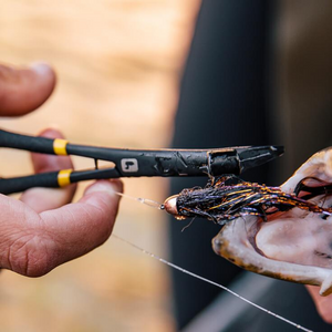 Loon Rogue Hook Removal Forceps